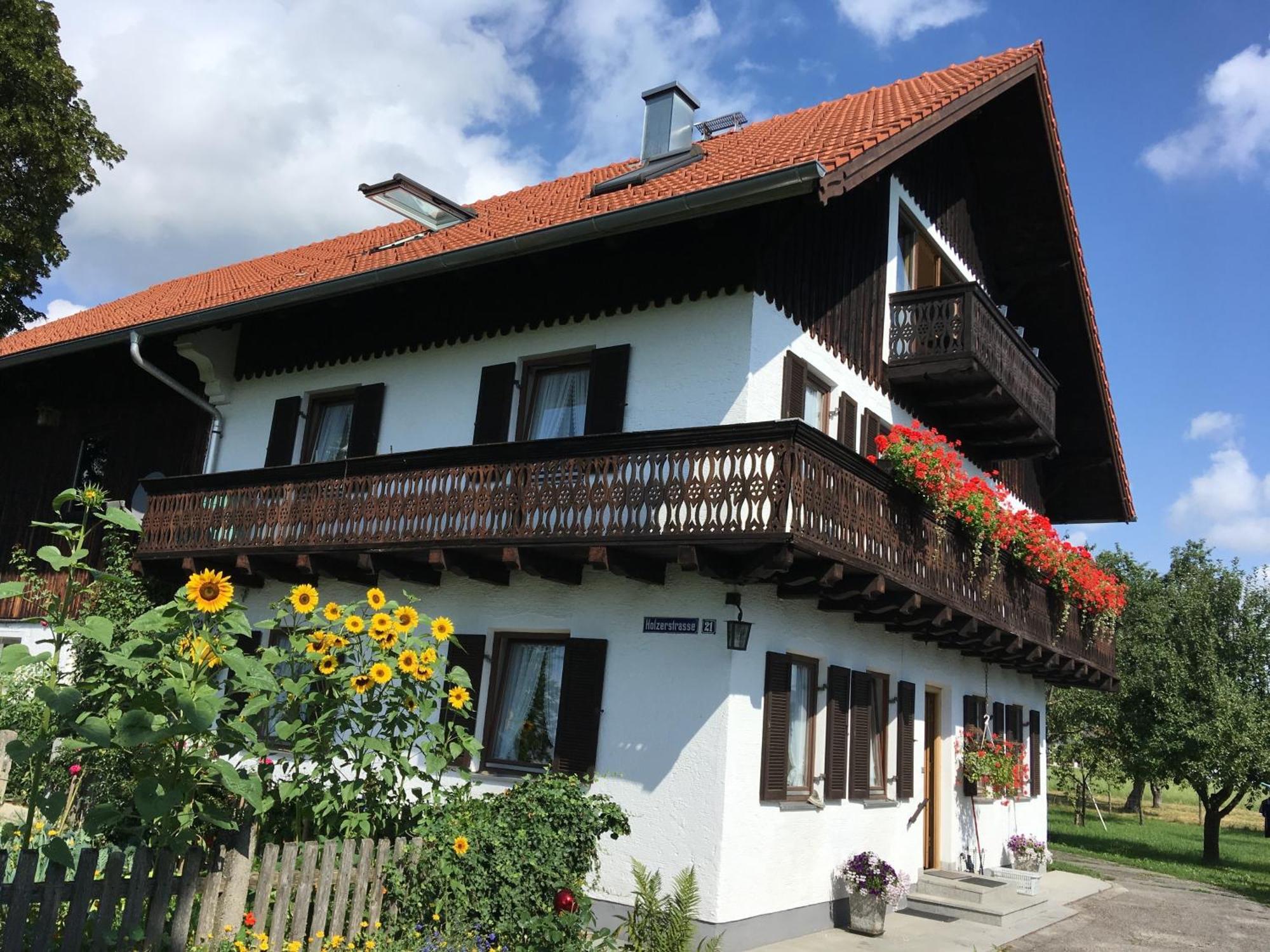 Aich21 Lägenhet Peißenberg Exteriör bild